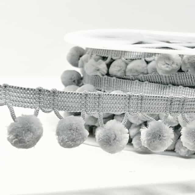 Pom Pom Trim 28mm - Silver