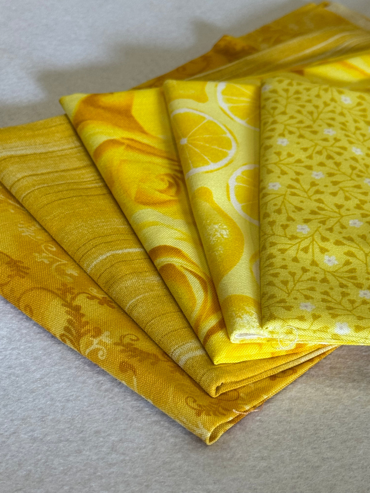 Fat Quarter Bundle - Yellows