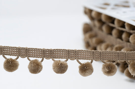 Pom Pom Trim 28mm - Stone
