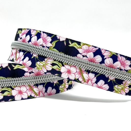 Cherry Blossom Deluxe No.5 Continuous Zip
